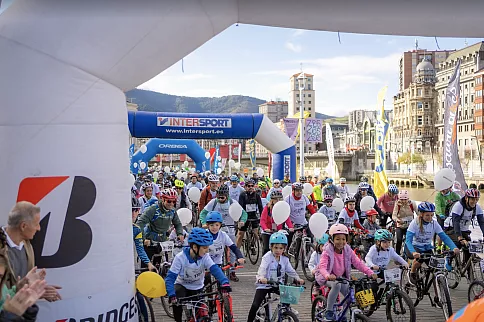 Sumigas participa como colaborador en la IX Bicicletada Popular Solidaria | IX Herri-Bizikletaldi Solidarioa